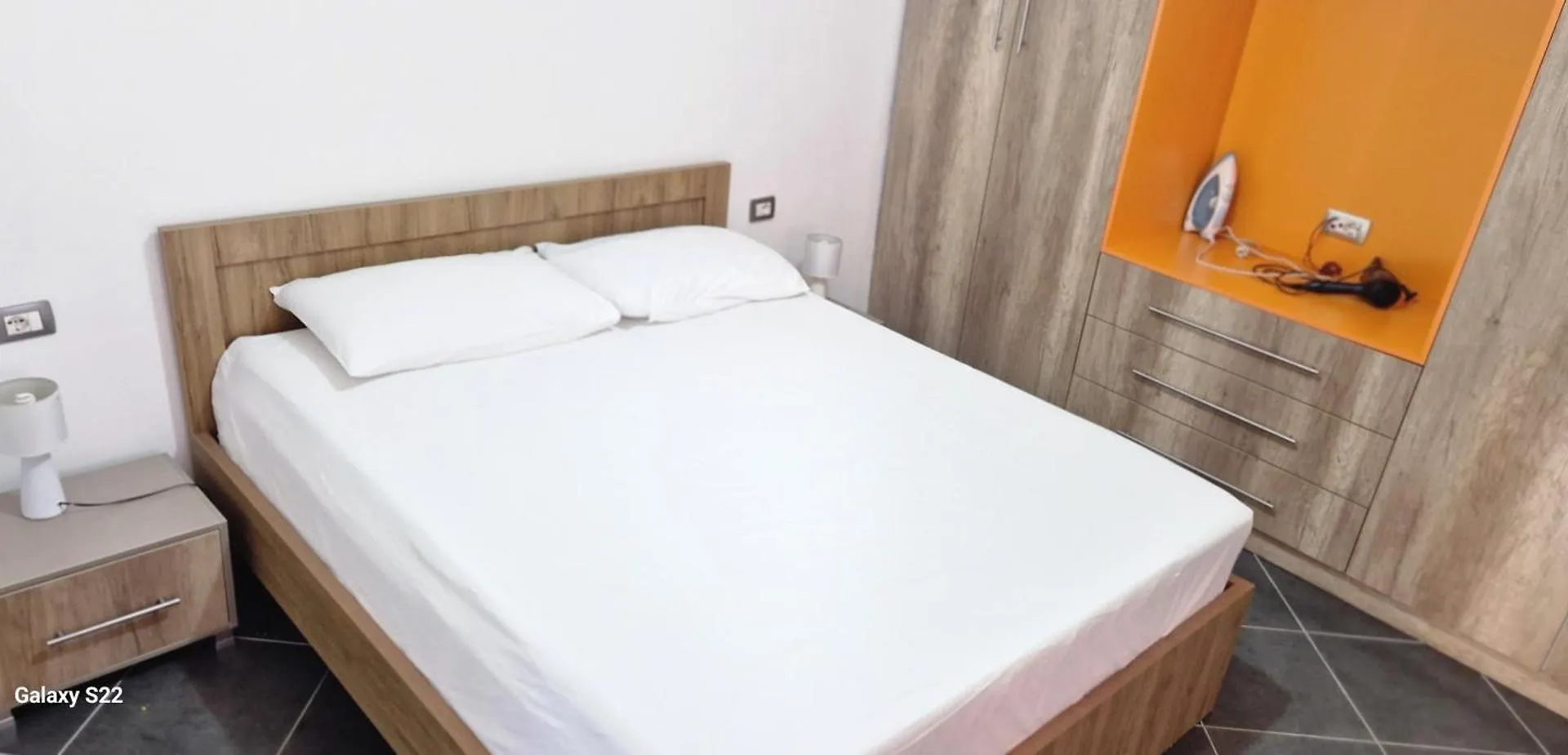 סרנדה Sala Apartment'S