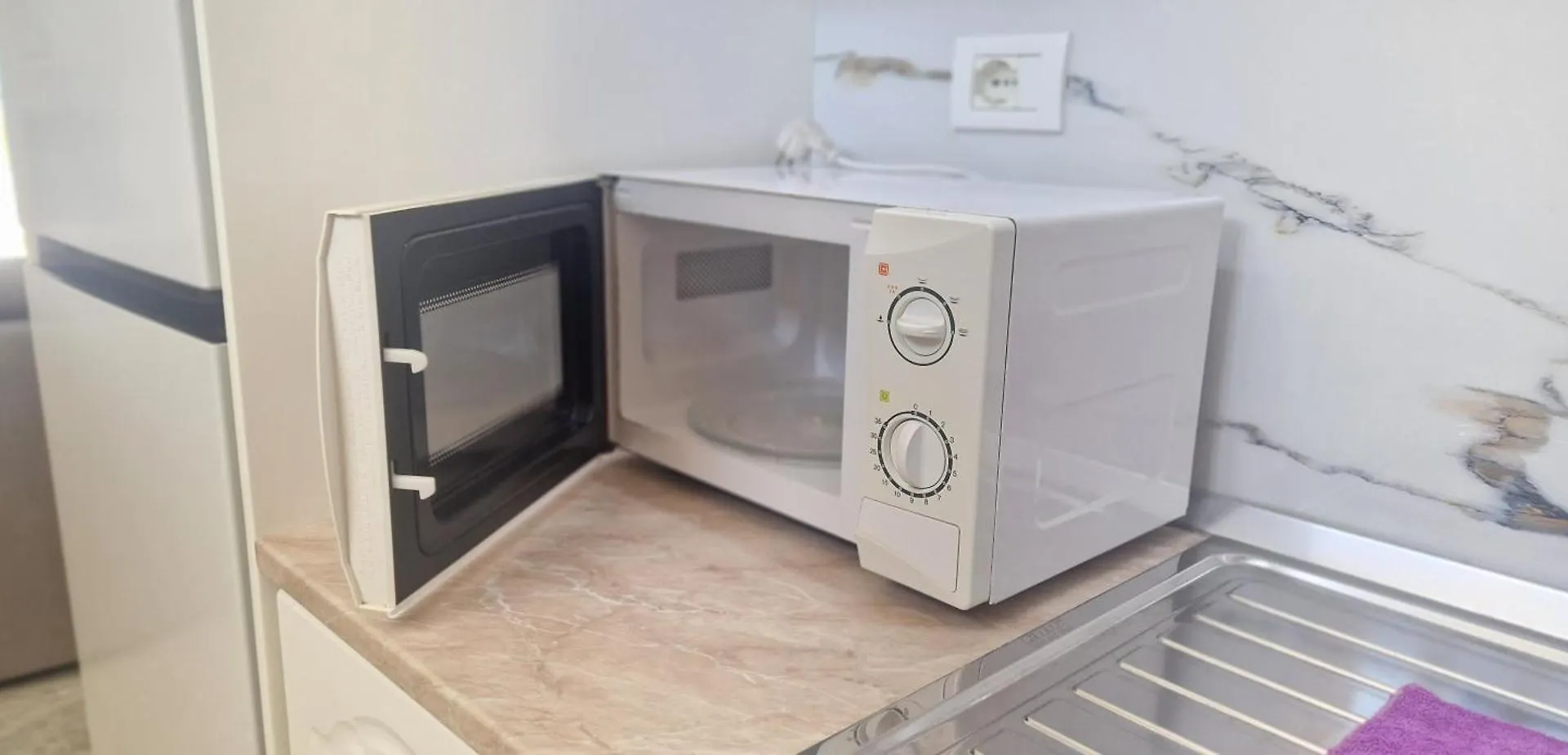 סרנדה Sala Apartment'S 0*,