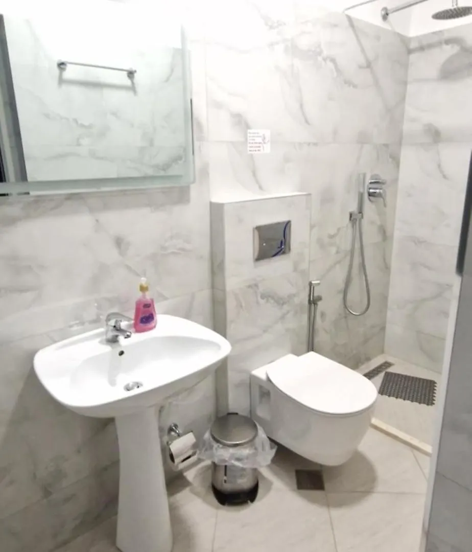 סרנדה Sala Apartment'S