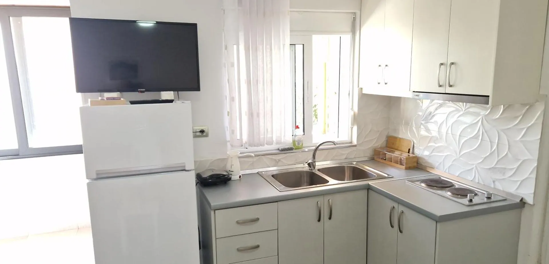 דירה סרנדה Sala Apartment'S אלבניה